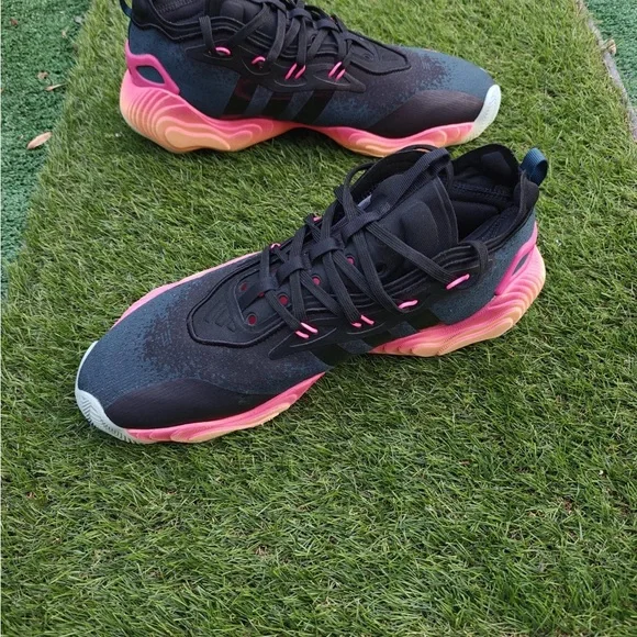 Adidas Trae Young 3 basketball shoe Arctic Night/Core Black/Acid Orange Size 12 - Picture 1 of 6